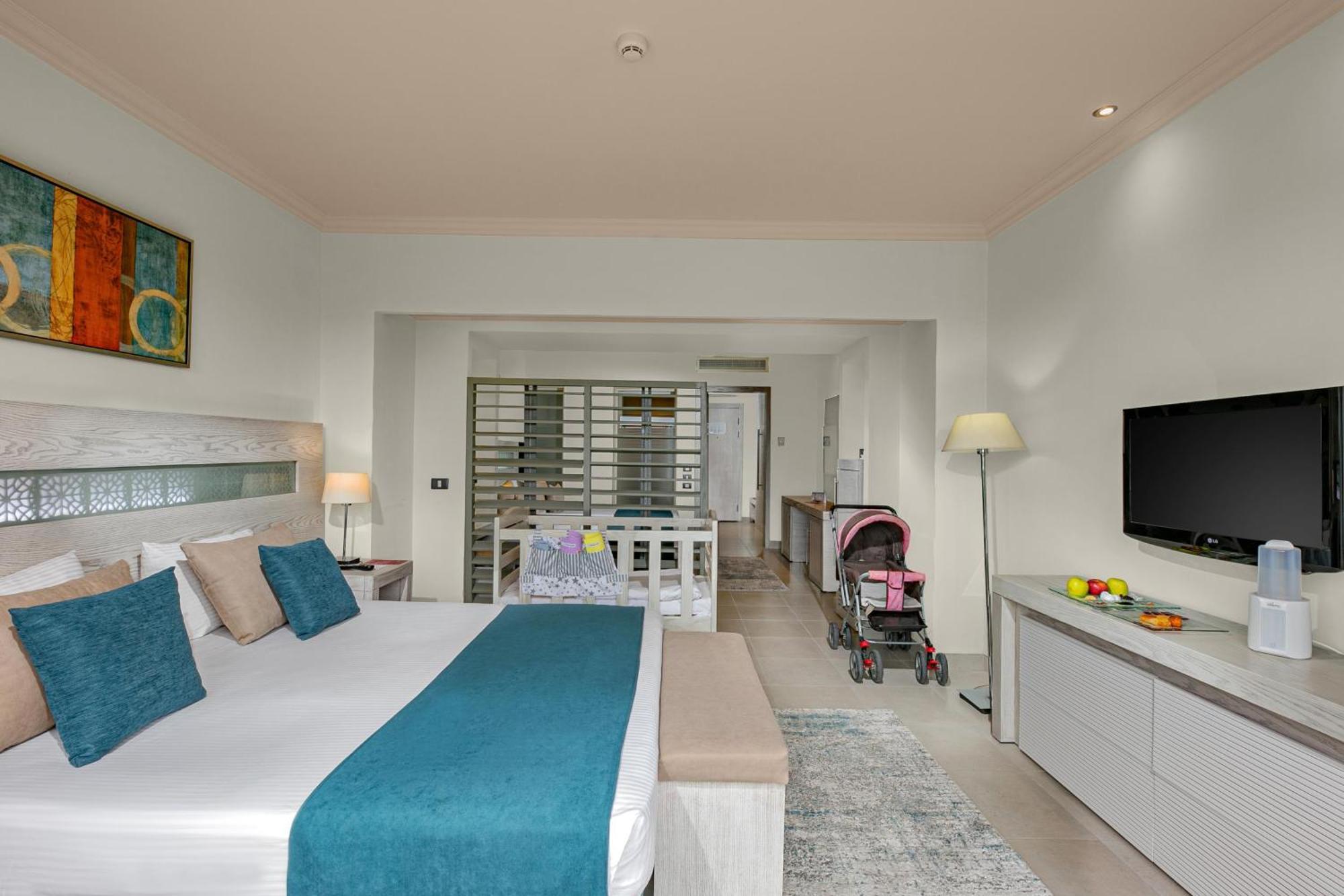 Movenpick Waterpark Resort & Spa Soma Bay Bagian luar foto