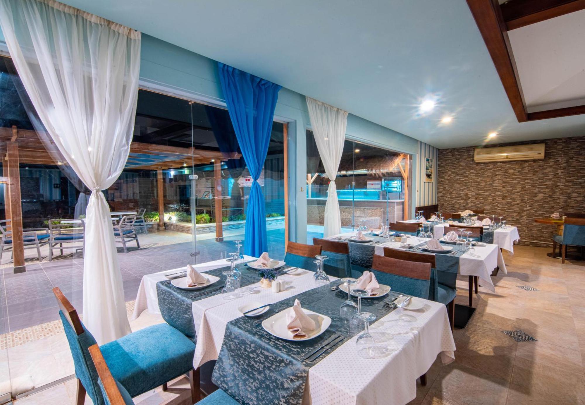 Movenpick Waterpark Resort & Spa Soma Bay Bagian luar foto
