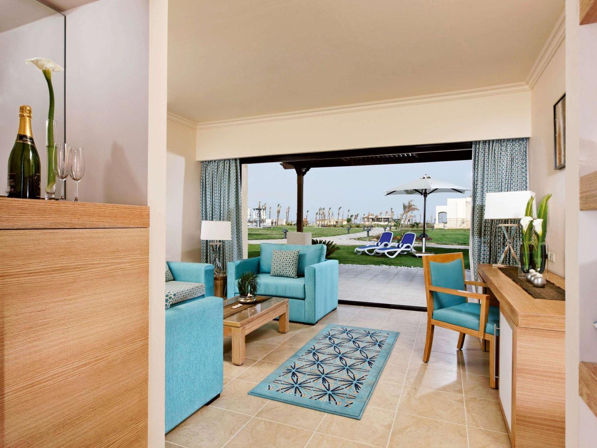 Movenpick Waterpark Resort & Spa Soma Bay Bagian luar foto